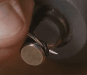Oring remover hook 4 in action